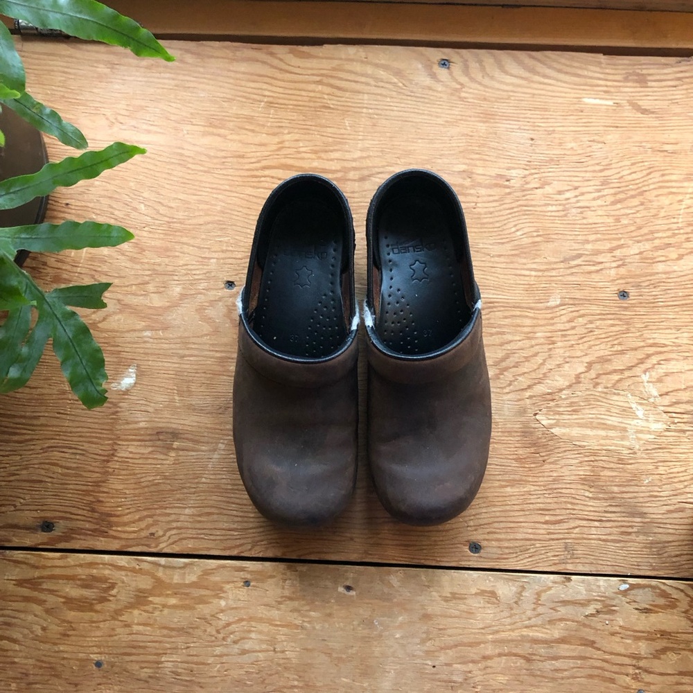 Dark brown Dansko clogs